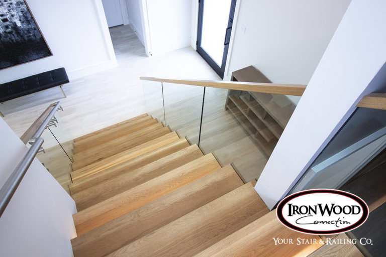 Glass railing by Ironwood Connection