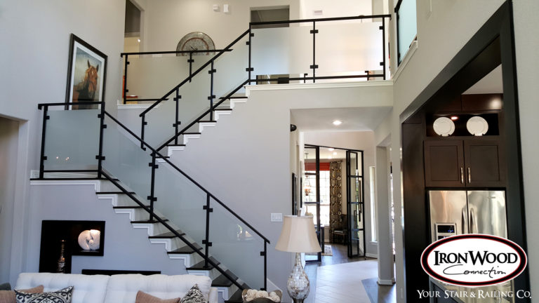 Glass railing by Ironwood Connection