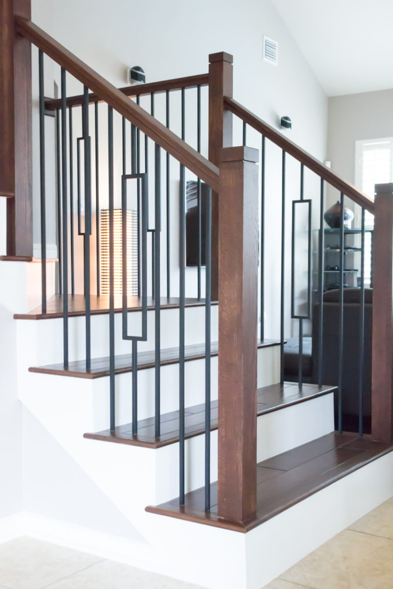 Modern square balusters by Ironwood Connection