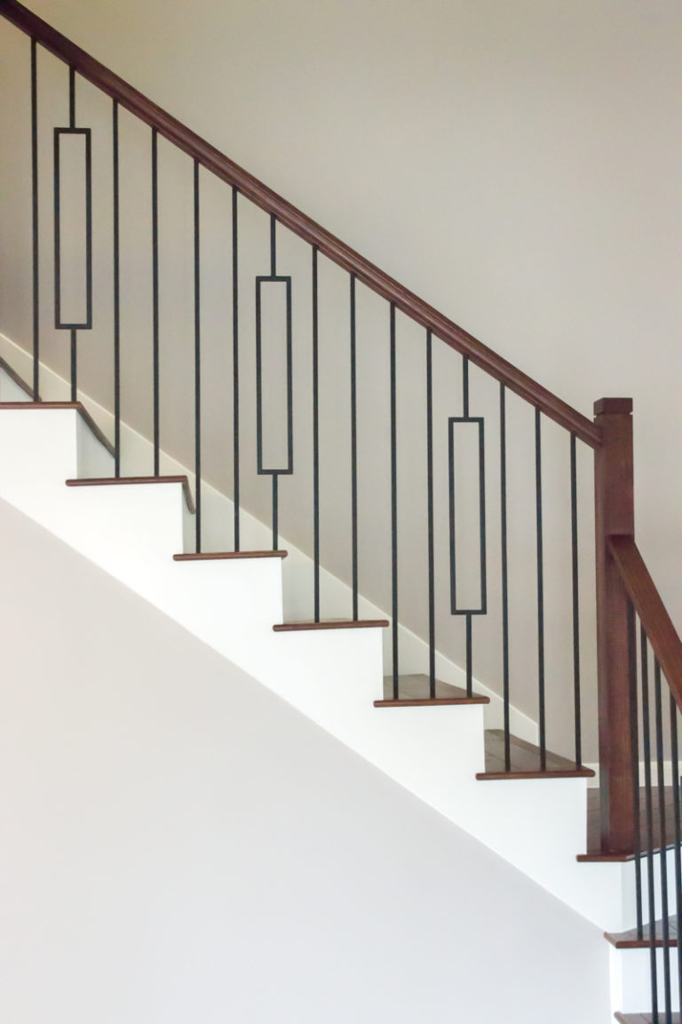 Modern square balusters by Ironwood Connection