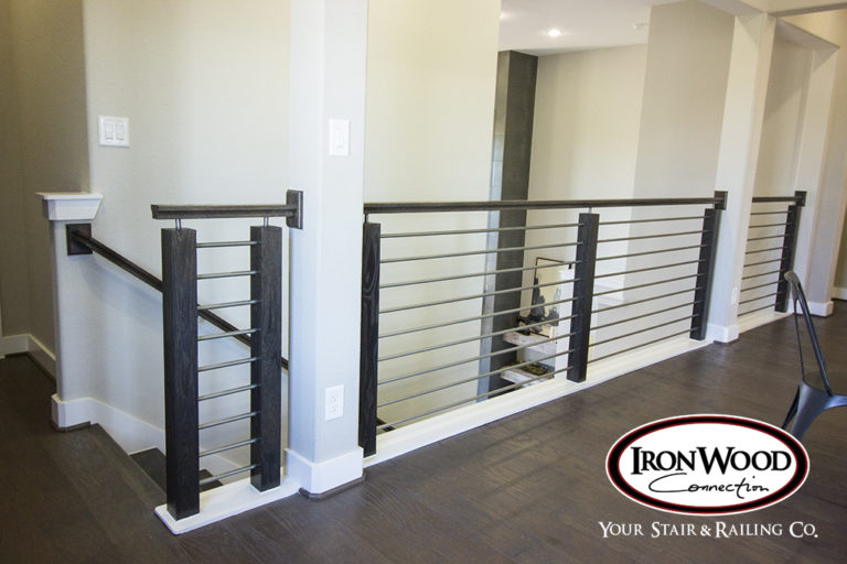 Horizontal bar railing by Ironwood Connection