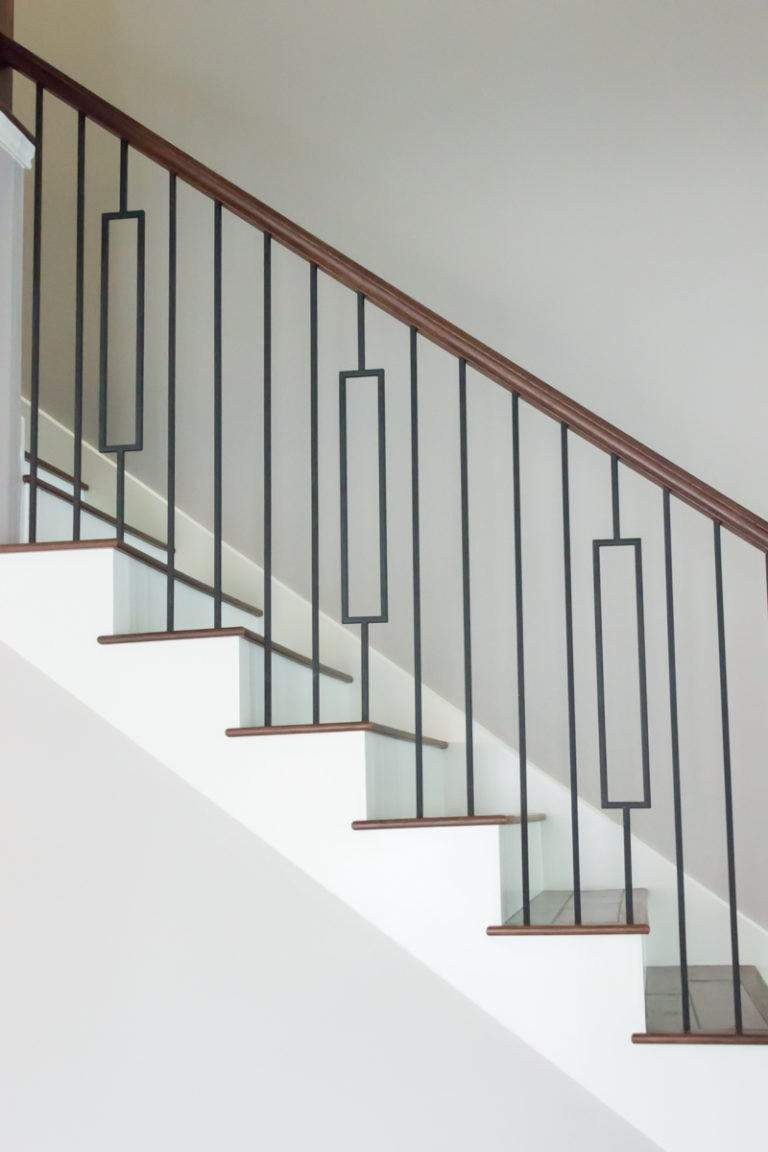 Modern square balusters by Ironwood Connection