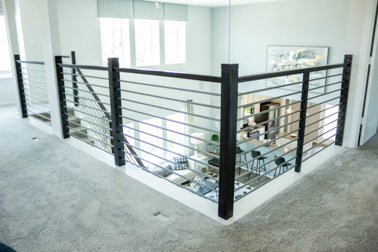 Horizontal bar railing by Ironwood Connection