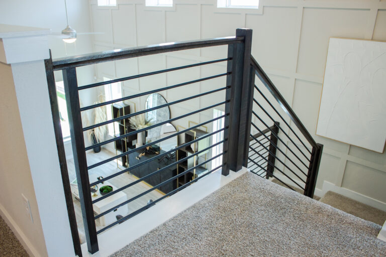 Horizontal bar railing by Ironwood Connection