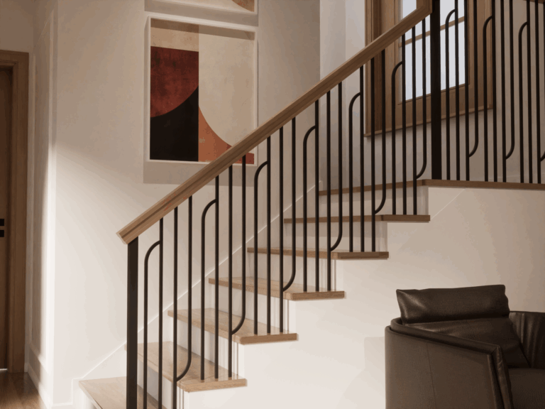 Linéa modern balusters by Ironwood Connection